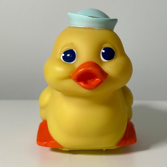Vintage 80s Playskool Glo Animals & Friends Dipper Duckling & Glo Waterbug (B9) - Picture 7 of 16